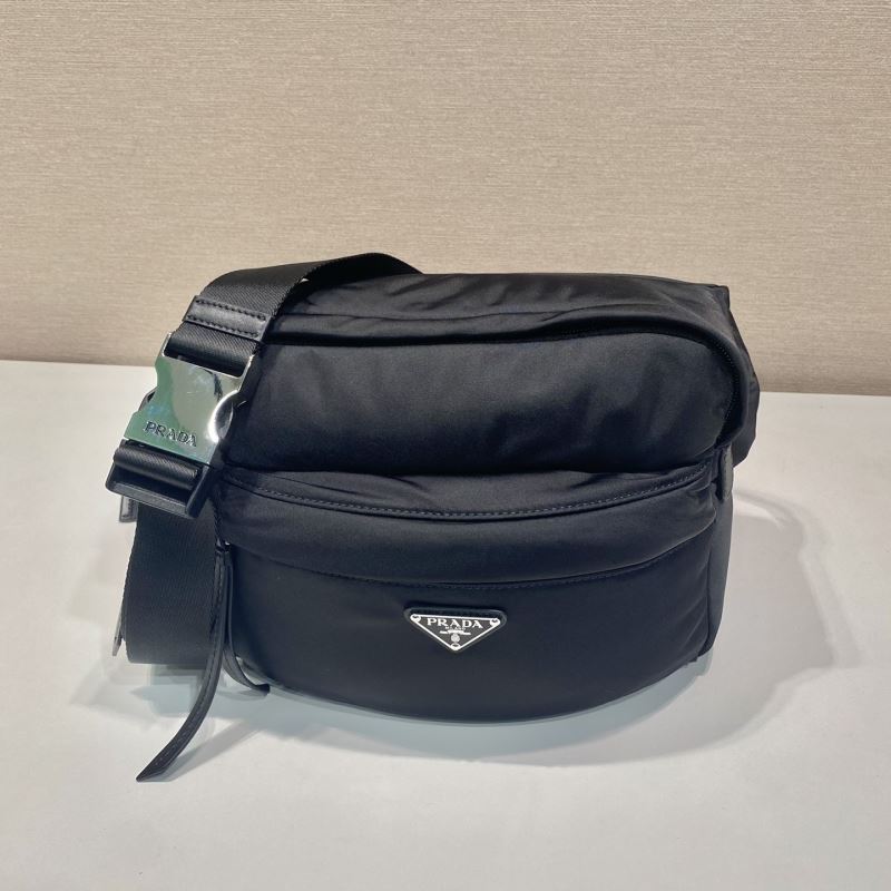 Pra*a waist chest packs